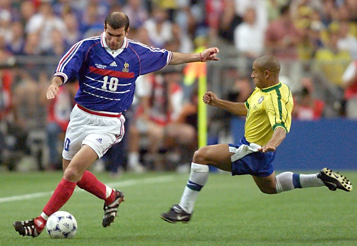Youri Djorkaeff - FIFA Coupe du Monde 1998 - France Youri Djorkaeff - FIFA Coupe du Monde 1998 - France