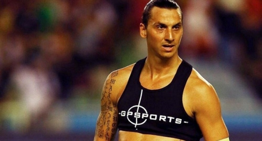 Zlatan Ibrahimovic wearing a GPS vest. Twitter