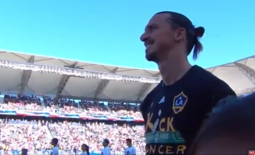 L'enfant qui a fait chavirer le coeur de Zlatan en chantant l'hymne des USA