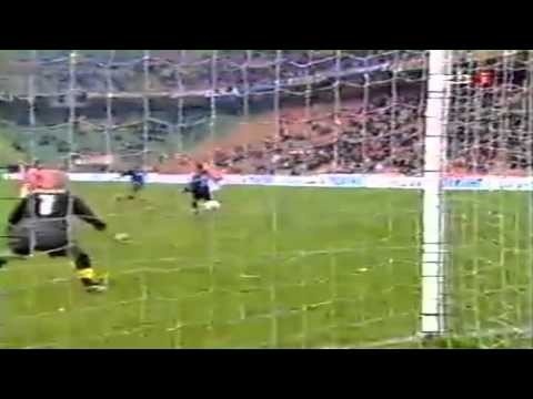 Inter de Milán 0 - 2 CD Alavés (UEFA 2000-2001)