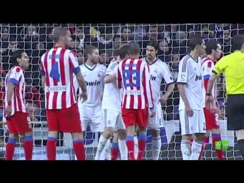 Escupitajo de Ramos a Diego Costa