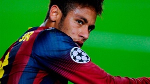 El golazo de Neymar a Japón