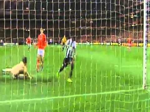 Papiss Demba Cisse Goal (Benfica 0-1 Newcastle Utd) 04.04.2013