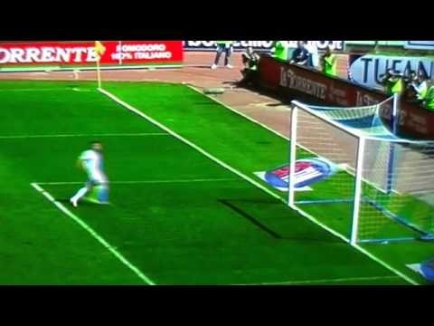 NAPOLI VS LAZIO 4-3 - gran goal di CAVANI - commento di ALVINO - [03-04-2011]