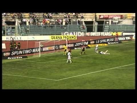 Livorno 1-0 Piacenza 14-5-2011 Highlights & Goals HD
