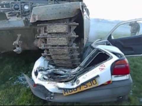 tank crushes car 29 - VW Golf