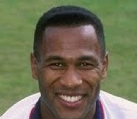 Foto principal de Les Ferdinand | Reading