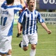 Jonatan Valle celebra uno de sus dos goles al Extremadura
