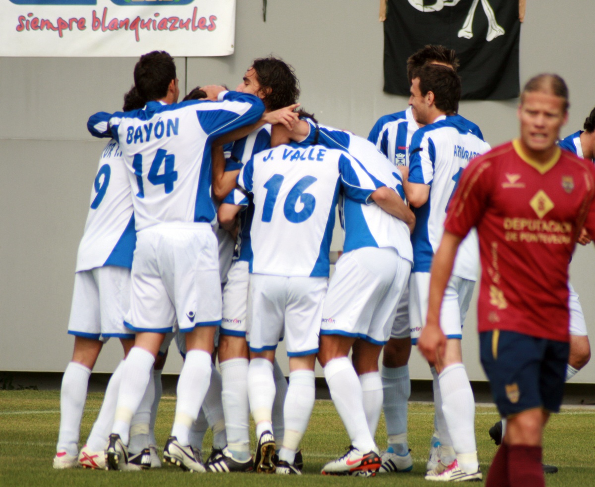 El Leganés celebra uno de los 3 goles marcados al Pontevedra
