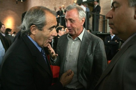 Johan Cruyff en la toma de posesión de Andreu Subíes, presidente de la FCF