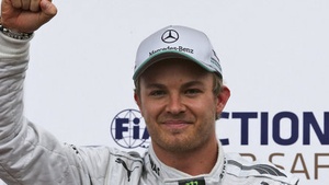 Rosberg logra su tercera pole consecutiva