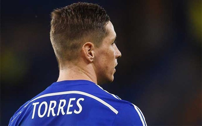 Torres vestirá la camiseta 'rossonera' las dos próximas temporadas