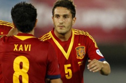 Xavi y Koke en un partido de la selección española