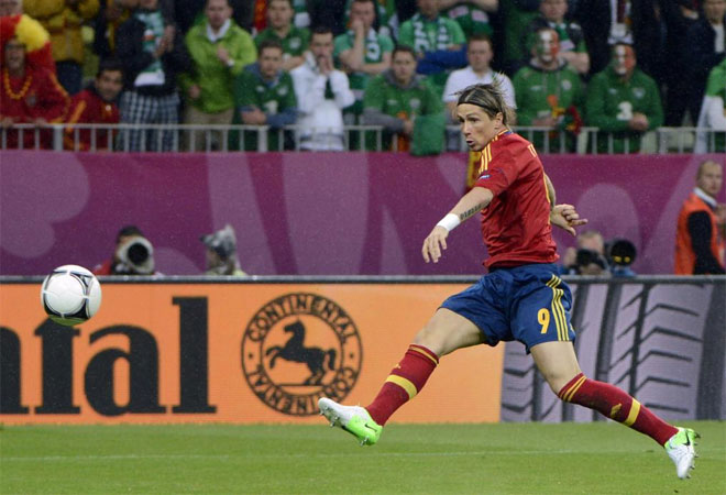 Torres marca dos goles ante irlanda eurocopa 2012
