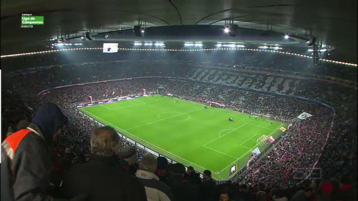 El Allianz Arena lleno a reventar (I)