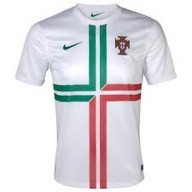 La camiseta de Portugal para la Eurocopa 2012.