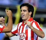 Jurado celebra un gol con el Atlético