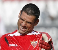 Palop sonríe en un entrenamiento del Sevilla