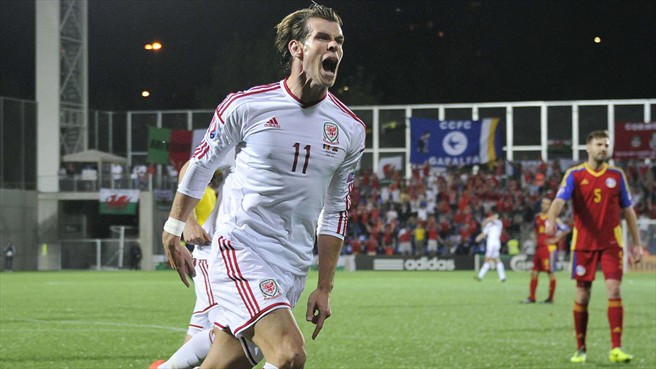 Bale celebra uno de sus goles ante Andorra
