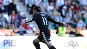 Bale celebra su gol ante el Córdoba