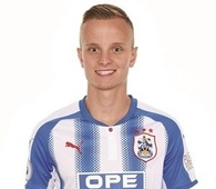 Foto principal de F. Hadergjonaj | Huddersfield Town