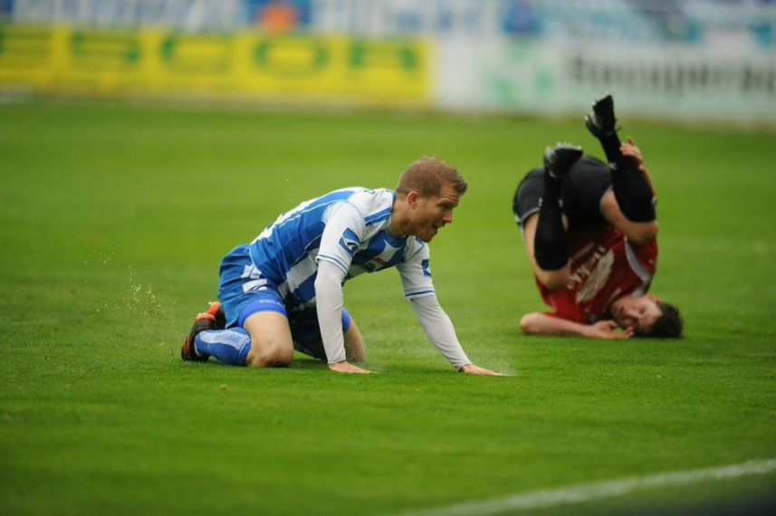 Alaves 7 - Peña Sport 1