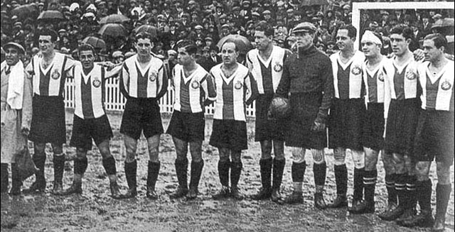 Foto Histórica RCD Espanyol con jugadores como Crisanto Bosch Espín.