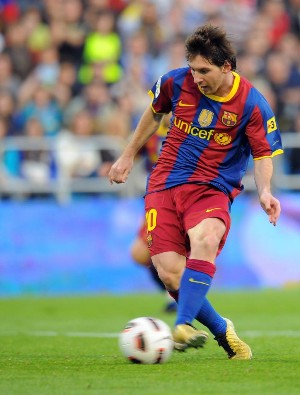 Messi marcando el primer gol