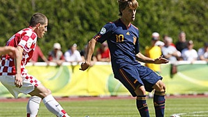 La Sub-19 golea a la anfitriona Lituania en su debut en el preEuropeo