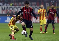 Kaká de los mejores en el Barça-Milan