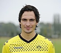 M. Hummels