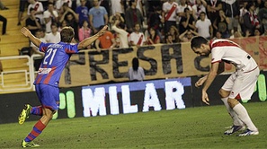 Ivanschitz celebrando su gol contra el Rayo en la 3ª jornada de liga de la temporada 2013-2014.