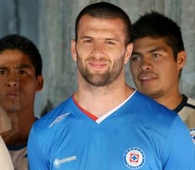 Cruz_azul_Emmanuel_Villa