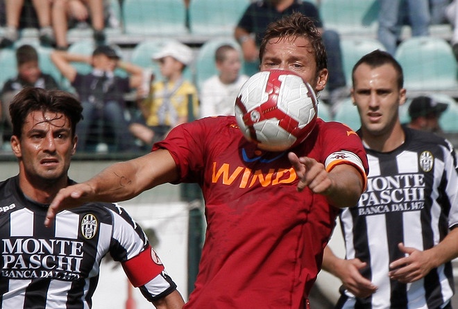 Totti, Siena vs Roma, Calcio