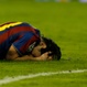 Lionel Messi en el suelo