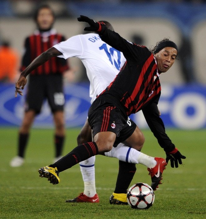 Ronaldinho   champions league  milan