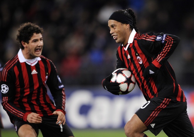 Ronaldinho   champions league  milan