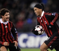 Ronaldinho   champions league  milan