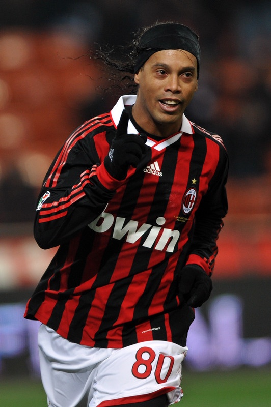 80 Ronaldinho, Milan vs Genova 2010
