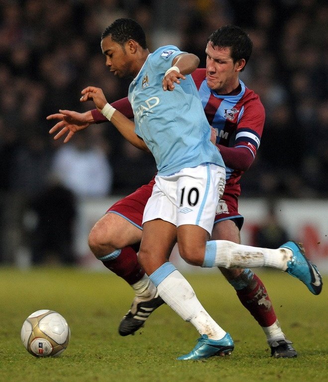 Robinho  manchester city vs west ham