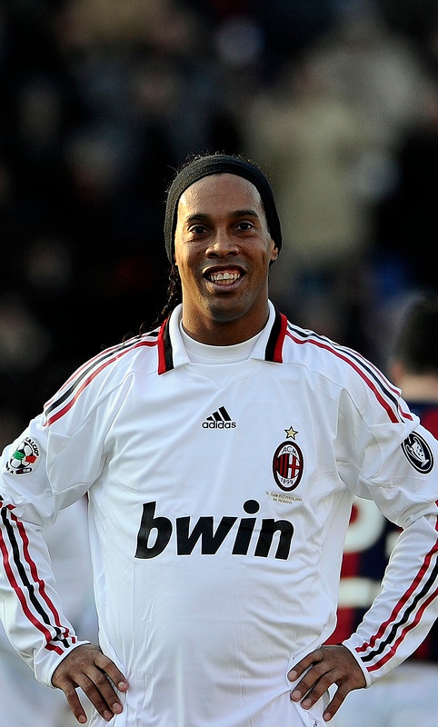 Ronaldinho sonriendo, Milan