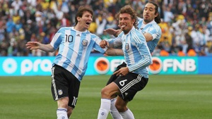 Argentina, con lo justo (1-0) 