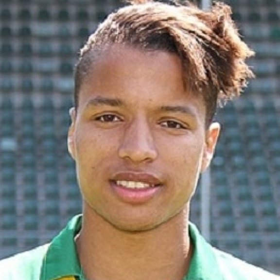 Foto principal de T. Ebuehi | ADO Den Haag