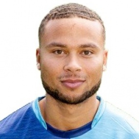 Foto principal de C. Thompson | Wycombe Wanderers