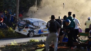 Al menos seis fallecidos y varios heridos tras ser arrollados por un coche en el Rally de A Coruña
