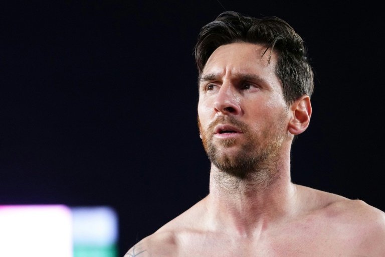 Messi double as Miami hit five past Columbus
