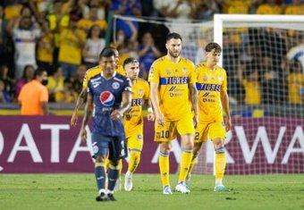 Andre-Pierre Gignac scored twice as Mexico's Tigres UANL booked their place in the semi-finals of the CONCACAF Champions League on Thursday with a 5-0 thrashing of Honduran club Motagua.