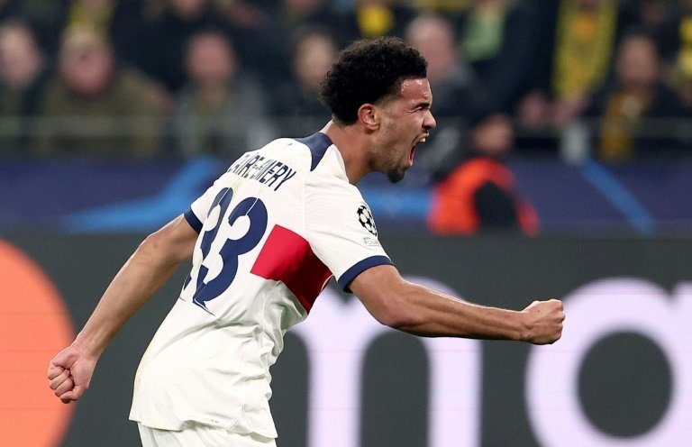 Paris Saint-Germain and Porto qualified for the Champions League last 16 on Wednesday as Newcastle bowed out of Europe after losing 2-1 at home to AC Milan.