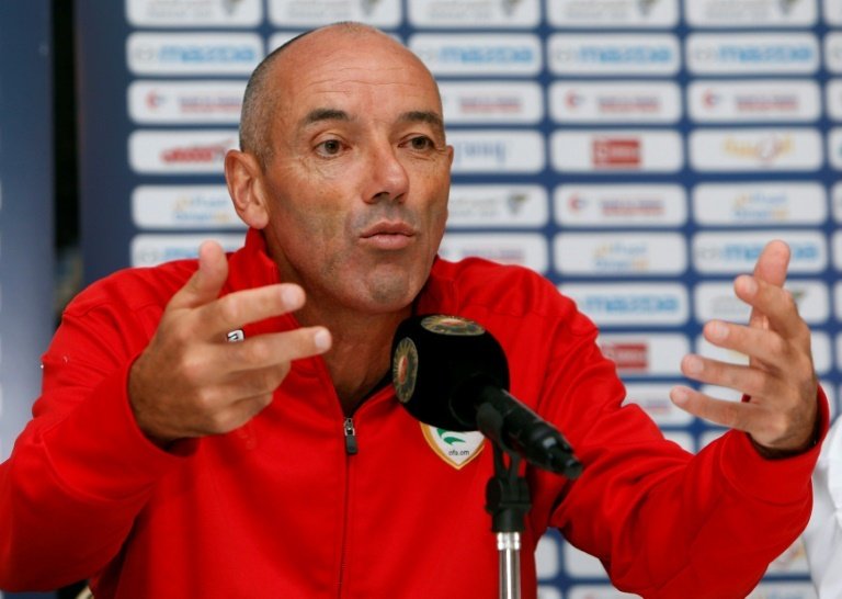 Le Guen takes charge at Bursaspor