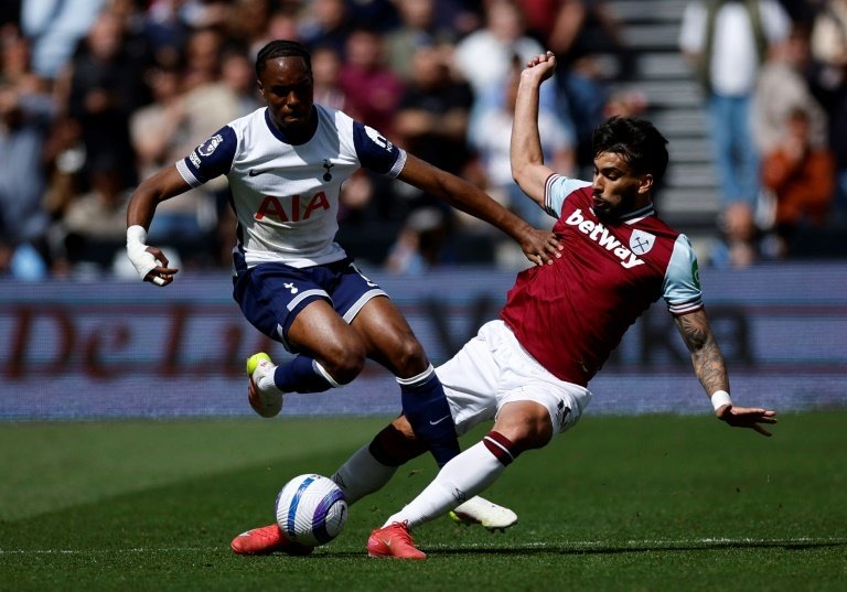 West Ham's Potter explains Paqueta's tears of frustration at Spurs draw